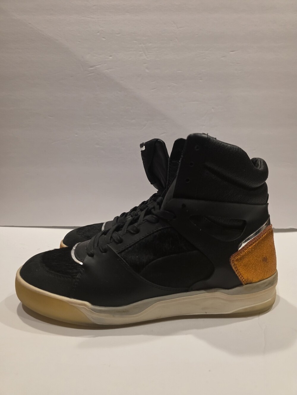 Puma x Alexander McQueen High-Top Sneakers Black Leather / Orange Pony Hair 39